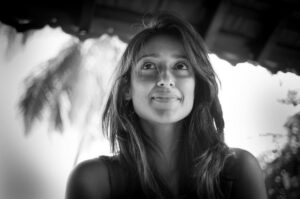 Ileana D'Cruz Instagram - “You’re beautiful, baby, don’t let your doubts destroy who you really are.” - @rmdrk ~
.
📸 @andrewkneebonephotography