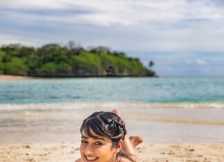 Ileana D'Cruz Instagram - World Class Surfing with some epic swells where else but in Fiji! If you love Surfing you will love Fiji ! Come experience some awesome waves in the magnificent waters of Fiji! #fijinow #fijihappy #ileanainfiji #bulahappiness 📷 @bhushanbagadiapositives InterContinental Fiji Golf Resort & Spa