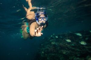 Ileana D'Cruz Instagram - Fiji has over 1,200 species of fish. 
I’m trying to find Nemo’s Fijian cousins. 
#ileanainfiji #fijinow #fijihappy #bulahappiness #snorkelling #waterbaby 📷 @bhushanbagadiapositives