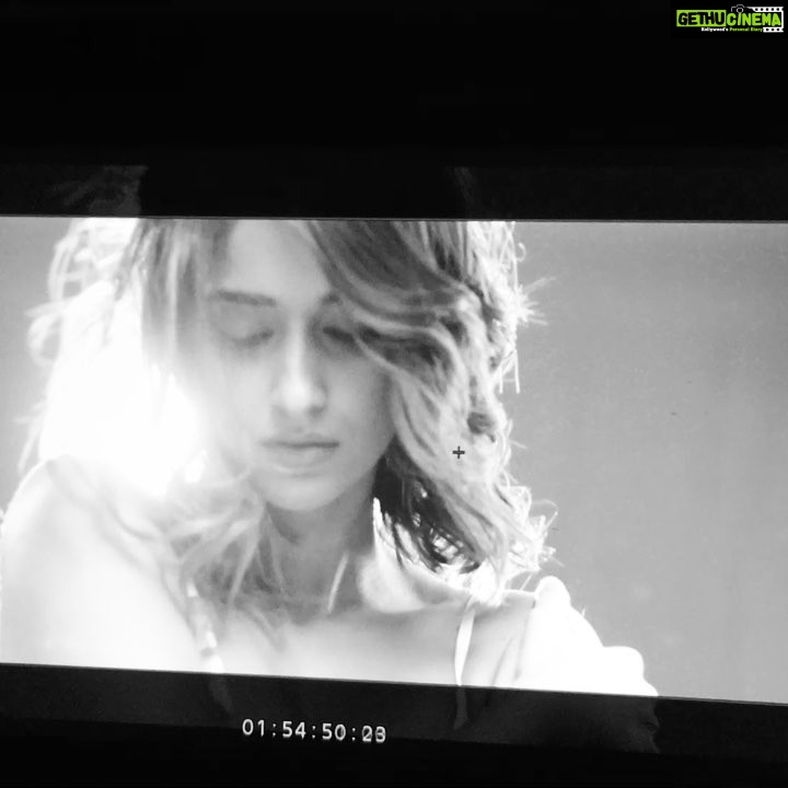 Ileana D'Cruz Instagram - Because slo-mo is just so cool #throwback #tbt #setlife @divyachablani15 @sheetal_f_khan remember this???