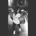 Ileana D'Cruz Instagram - Going into the weekend like 😛 #notperfectsowhat #weekendvibes #whenbestietakesvideosofyou @pvijan ♥️