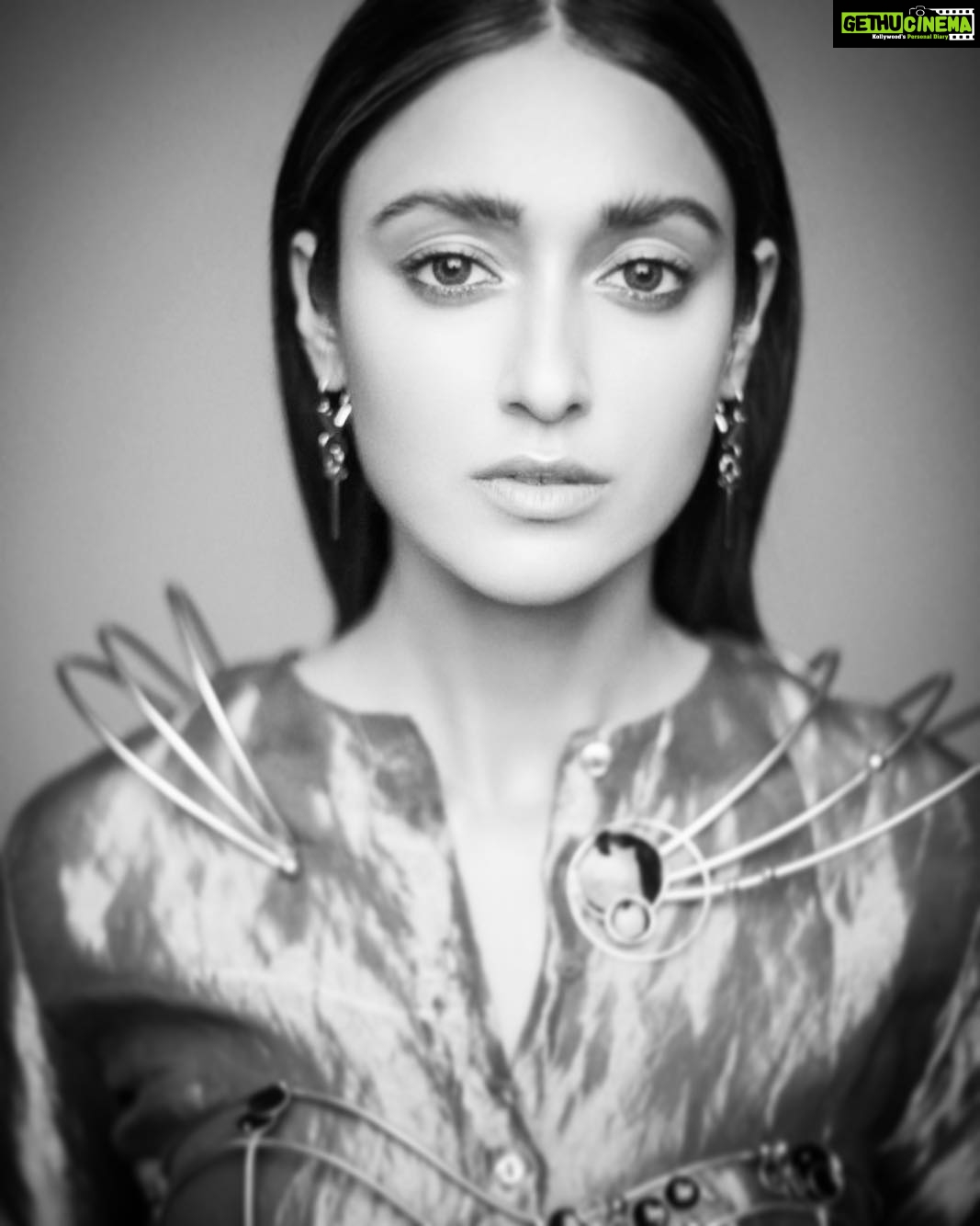 Ileana D'Cruz Instagram - The heart does things for reasons that reason doesn't understand ♥️