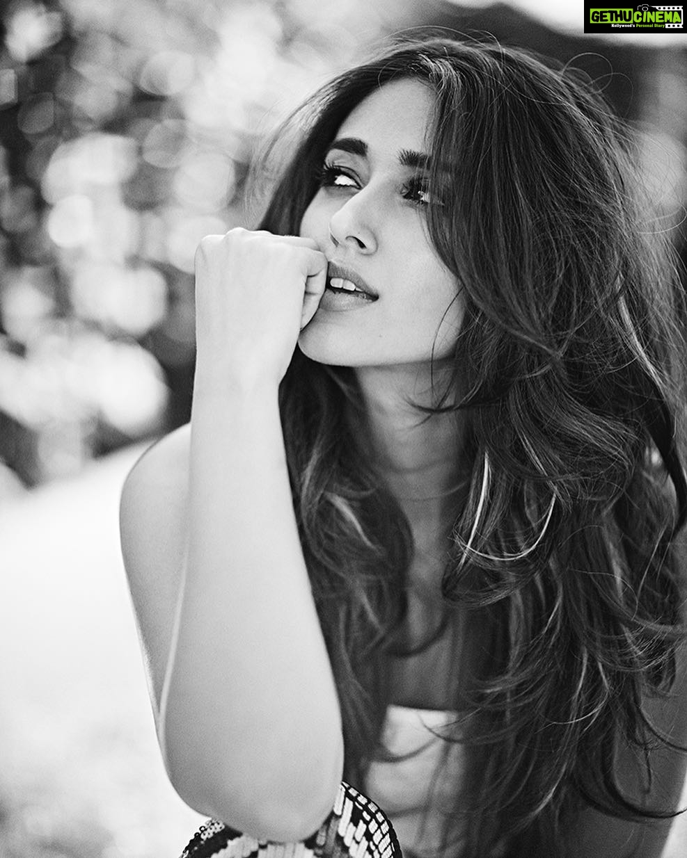 Ileana D'Cruz Instagram - Thinking of what to have for brekky tomorrow whilst having brekky today 🤔 #foodie #cantstopwontstop #foodbaby #breakfastisthemostimportantmealoftheday #brekky 📸 @rohanshrestha 🤓
