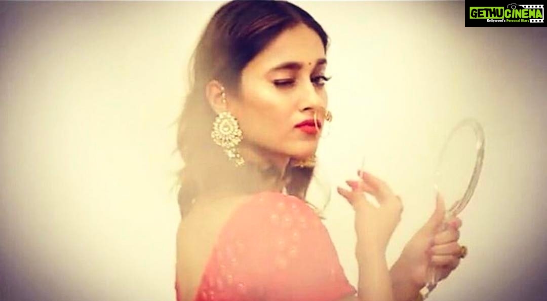 1080px x 594px - Actress Ileana D'Cruz Instagram Photos and Posts April 2017 - Gethu Cinema