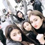 Ileana D'Cruz Instagram - Girl squad😎😍 @athiyashetty @sanamratansi ❤ Oxford Street - Central London