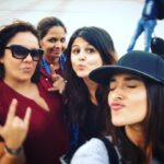 Ileana D'Cruz Instagram - Girlies got their game face on! 😉👊🏼👌🏼 #Mubarakan ready!!! Chandigarh International Airport