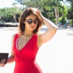 Ileana D'Cruz Instagram - Beach hair - don't bloody care!!! #islandgirl #beachybloodyhair #sunsandsea #beachbum Photo credit: andrewkneebonephotography