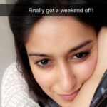 Ileana D’Cruz Instagram – Weekends r for lazing around makeup freeeee n trying to figure out snapchat 🙈 
If u feel like following me while I bumble my way thru it, username is ileanaofficial 😊