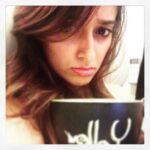 Ileana D'Cruz Instagram - Sick nights 😕 calls for hot soup in big yellow mugs #sicknights #canthashtagnomore
