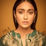 Ileana D’Cruz Instagram – Strength isn’t always just a big dramatic show of bravado. It isn’t always a long monologue filled with inspirational words and hard hitting truths. 
Sometimes it’s just uncurling yourself up from that ball of tears and lost confusion, cleaning yourself up, and stepping out into the world again. 
#yougotthis #strength #simplicity