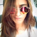 Ileana D’Cruz Instagram – Freshly washed hair! So silky but why so flopsy! Hmph! #silkyhair #flopsyhair #ehwhocares 😛 🙆