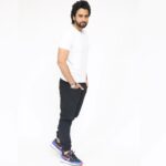 Jackky Bhagnani Instagram – Positive Mind-Positive Vibe-Positive Life ☀️🙂