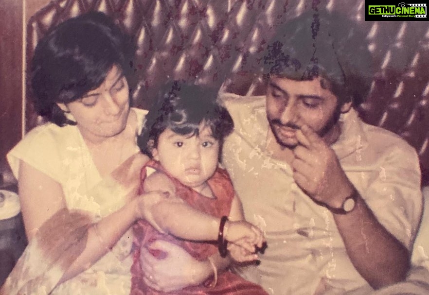 Jackky Bhagnani Instagram - Happy Anniversary to the world’s best parents.! 💫⭐️ Noone has seen god in person, for me I see them everyday. Thank you for making me who I am today. My life is for you ❤️ #VashuBhagnani @pujabhagnani