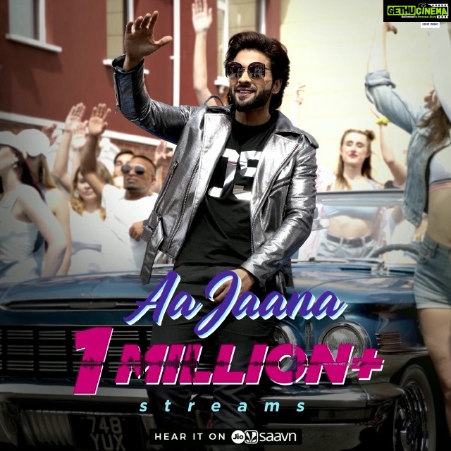 Jackky Bhagnani Instagram - 1 Million+ streams and counting! š„ The video is not so far guys, it will definitely make you love #AaJaana moreš Thank you for all the love, stay tunedā @darshanravaldz @prakritikakar @dj.lijo @djchetas @sarah.anjuli @beingmudassarkhan
