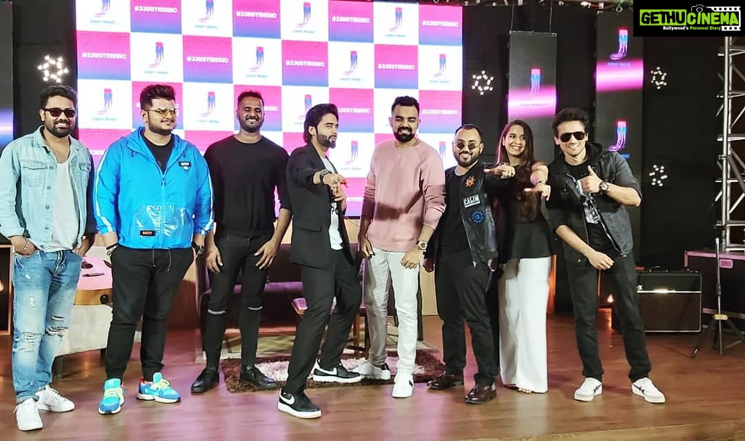 Jackky Bhagnani Instagram - Yesterday was everything I had dreamed of and even better! I launched my dream project #JjustMusic and I cannot thank everyone enough for supporting me throughout this😀 This is just the beginning... Exciting things coming up! #StayTuned🤩 @JjustMusic