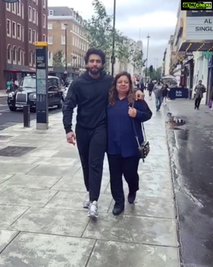 Jackky Bhagnani Instagram - My happiest moments are when you're around. My rock, my pillar of strength & my world. Love you mom! ♥️