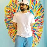 Jackky Bhagnani Instagram - Lets wing it 😉 #graffiti #fly #tuesdaythought #wingittuesday #tuesdaymotivation #wing #tuesdayvibes #tuesdaymood #tuesdayhumor