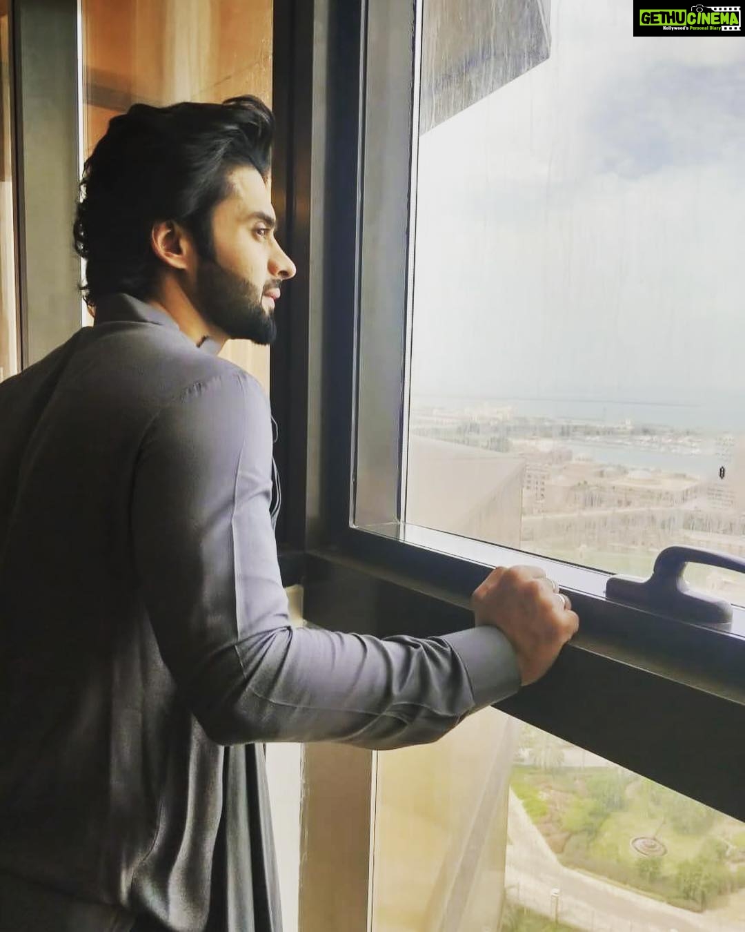 Jackky Bhagnani Instagram - Thank you @shantanunikhil for making dressing such an amazing art for me. #dresstoimpress #fridayfeeling