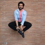 Jackky Bhagnani Instagram - Snapping it away into the weekend 😎 #fridayfeeling #tgif #fridaymood #weekendishere #jackkybhagnani #instacool