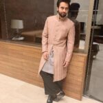 Jackky Bhagnani Instagram – Life is a party, dress like it..! 😉
styled by @shantanunikhil 
#fashiondoneright #styleinspo #ootd #wiw #igstyle