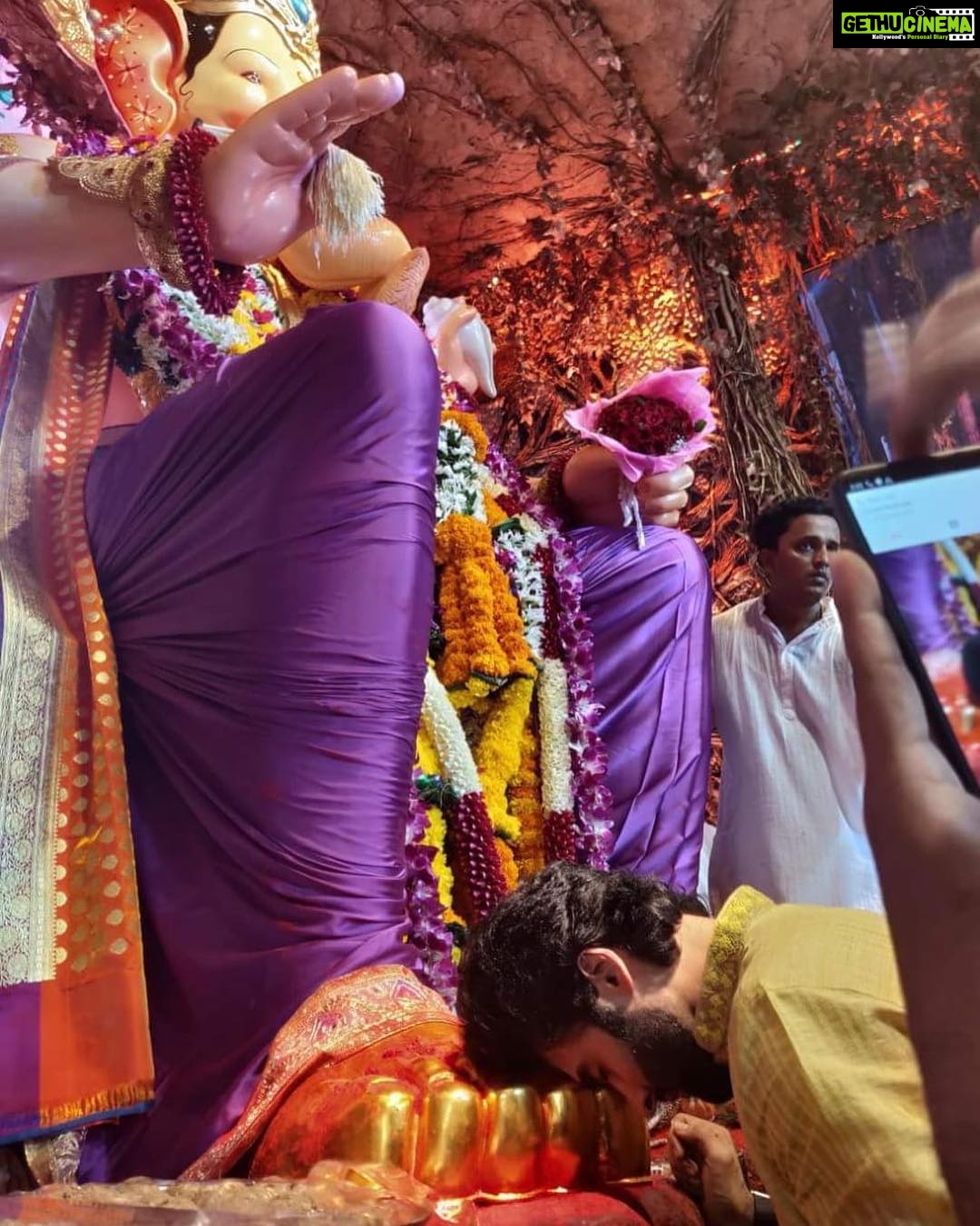 Jackky Bhagnani Instagram - Ganpati Bappa Morya 🙏😇