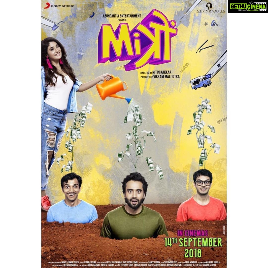 Jackky Bhagnani Instagram - If you're not crazy enough to think out of the box, then how will you make your dreams come true? Watch dreamers become achievers this Friday. #Mitron in cinemas near you. @abundantiaent @kkamra @_shivamparekh @pratikgandhiofficial @neerajsood2006 @nitinrkakkar @ivikramix