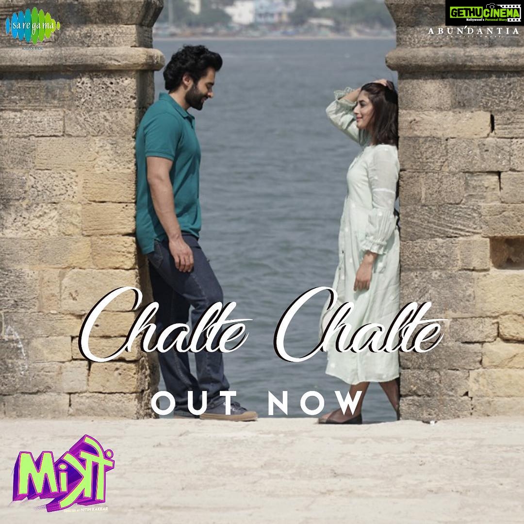 Jackky Bhagnani Instagram - The journey of love, one step at a time. Watch #ChalteChalte now: link in the bio @atifaslam @saregama_official @kkamra @pratikg80 @shivamparekh @neerajsoodactor @nitinrkakkar @tanishkbagchi @vikramix @abundantia_ent @itsrdm