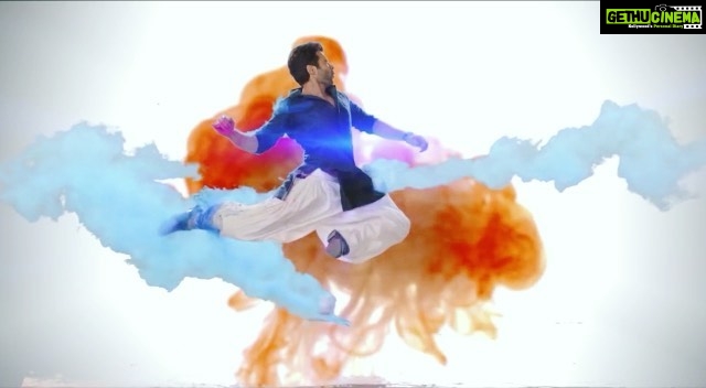 Jackky Bhagnani Instagram - Happy Happy Holi to everyone! 😄🙏💜 . . #StaySafe #MaintainSocialDistancing #WearMask