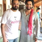 Jackky Bhagnani Instagram – To new beginings, a new project and new experiences with @yesitsabir #Anandwaa