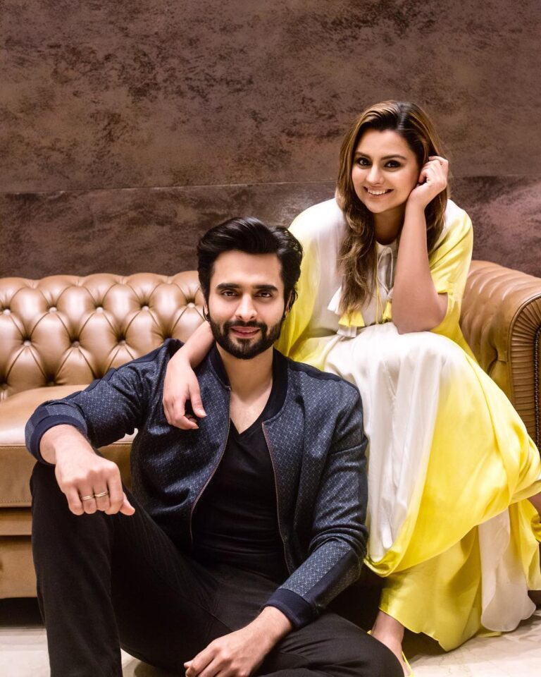 Jackky Bhagnani Instagram - A note to my sister - @deepshikhadeshmukh you are not only my sister, but you are my best friend, my partner in crime and always the saviour! Having you as my sister is a blessing because you are by my side no matter what! I wish you a very happy #WorldSiblingDay 😁