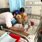 Jackky Bhagnani Instagram - Today, spent my day with some lovely kids or should I say little warriors from the #TataMemorialHospital. Some of them are Cancer survivors while some are undergoing treatments to fight cancer... They’ve taught me a very positive thing today that is ‘To not count the days, but to make the days count.' Thank you for letting me spend time with you all and I hope I was able to bring a smile on your faces... #WorldCancerDay