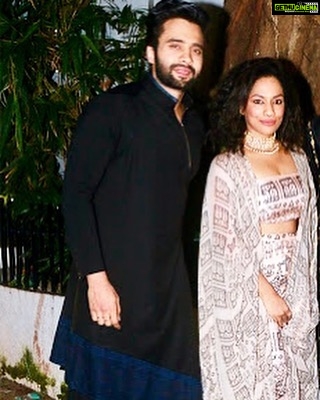 Jackky Bhagnani Instagram - Happy Birthday @masabagupta 🎉 I wish you all the happiness and success in the world... Really proud of you for everything you’ve done and achieved and I hope you have a good party planned for us😄