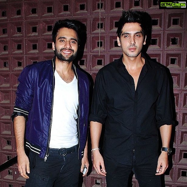 Jackky Bhagnani Instagram - Happy birthday, elder brother @itszayedkhan! Thank you for always being there and may this year bring you loads of love, success and happiness. #BigBrother #HappyBirthday #Love #Birthday