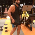 Jackky Bhagnani Instagram - My gym often turns into my dance studio, coz I got the moves like Jagger. #Dance #LoveDancing #Gym #Fitness #DanceIsBae #Workout #LetsDance