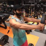 Jackky Bhagnani Instagram - Workout that feels like I'm driving while listening to my favourite song. #workout #GetFit #Fitness #Gym #कsrat