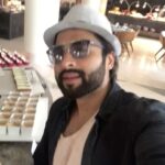 Jackky Bhagnani Instagram - Celebrating Easter with @mistergautam and some delicious Easter eggs. #HappyEaster #Goa #Travel #Easter W GOA