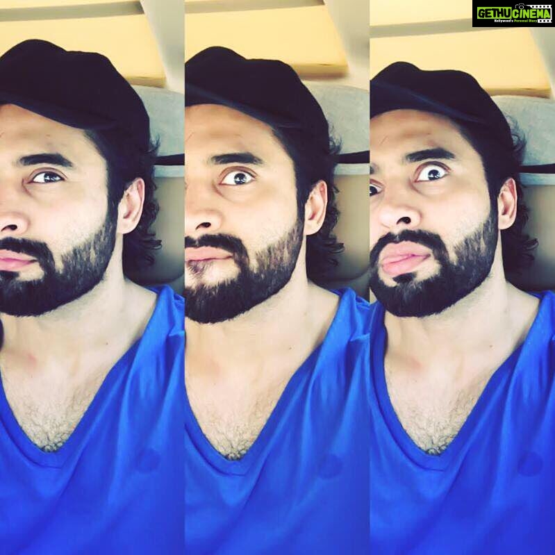 Jackky Bhagnani Instagram - The heat wave is like a serial killer 👹