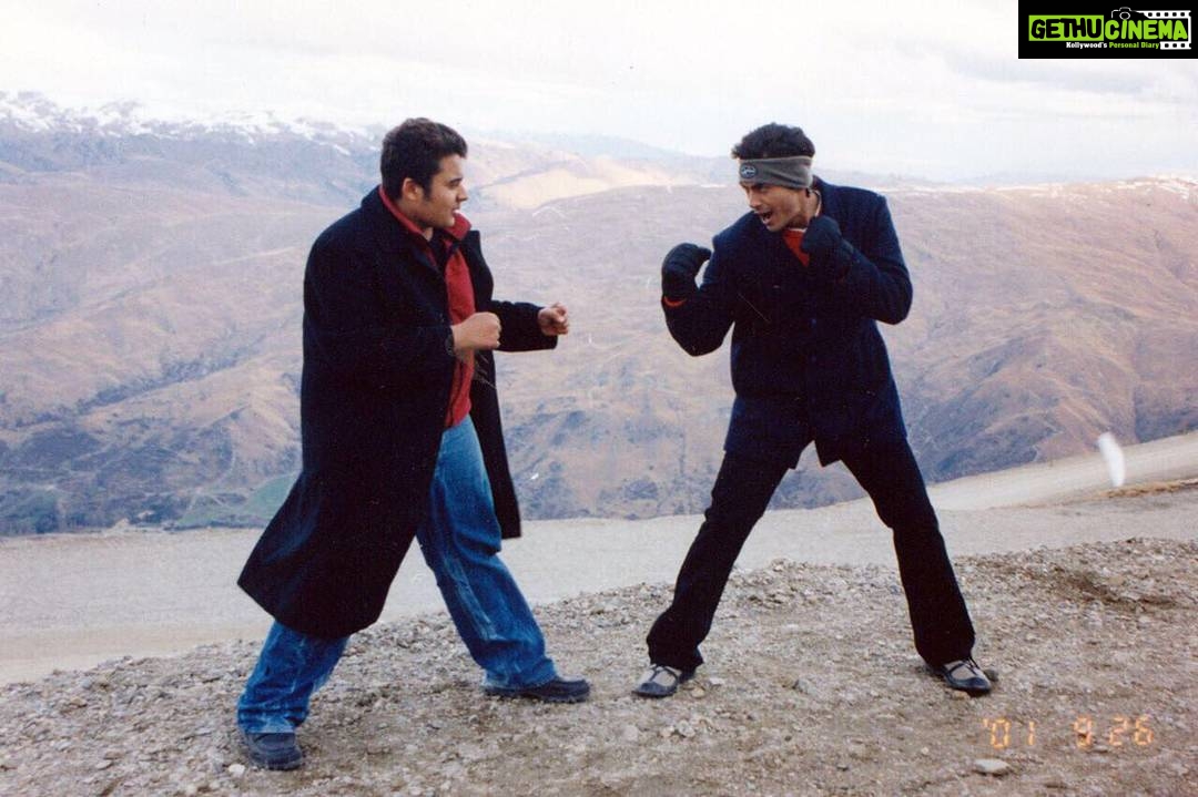 Jackky Bhagnani Instagram - When @rampal72 decided to teach me some karate in South Africa 🤘🏻👊🏼 #funtimes #FlashbackFriday