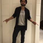 Jackky Bhagnani Instagram - Everything living has a rhythm. Do you feel your music? - MJ #legend #iloveMJ