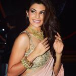 Jacqueline Fernandez Instagram - Can't believe #jhalakdikhlajaa9 is almost coming to an end!!! What an amazing journey it's been! Thank you @colorstv for this crazy opportunity and @karanjohar @farahkhankunder @ganeshhhegde for being the coolest co-judges possible! @manieshpaul nimboo Nepal mein hain.. you know I'm gonna miss you a lot! And to all the contestants, hold on to those dreams till they become a reality! May the best one win!!! Love you my #jhalak team @mickeycontractor @pinka25 @shaleenanathani @soodpranav @rjanahavi for the hundreds of looks, will never forget those crazy shoot days with you, thank you for the memories 😘😘😘