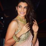 Jacqueline Fernandez Instagram – Can’t believe #jhalakdikhlajaa9 is almost coming to an end!!! What an amazing journey it’s been! Thank you @colorstv for this crazy opportunity and @karanjohar @farahkhankunder @ganeshhhegde for being the coolest co-judges possible! @manieshpaul nimboo Nepal mein hain.. you know I’m gonna miss you a lot! And to all the contestants, hold on to those dreams till they become a reality! May the best one win!!! Love you my #jhalak team @mickeycontractor @pinka25 @shaleenanathani @soodpranav @rjanahavi for the hundreds of looks, will never forget those crazy shoot days with you, thank you for the memories 😘😘😘