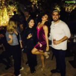 Jacqueline Fernandez Instagram – That moment when everyone is doing their own thing in between a picture #lastnightmumbai2016 #candid Sucasa