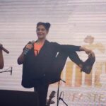 Jacqueline Fernandez Instagram - Kicking off the #doyou #plankchallenge @puma with some yogaaaaaaa 😜😆