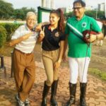 Jacqueline Fernandez Instagram - Sundays are the best when I'm here @amateurridersclub with these 2!! #perfectsunday #sundaymornings 🌞