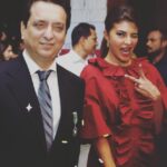 Jacqueline Fernandez Instagram – My dear friend and mentor Sajid Nadiadwala just received the Chevalier de L’Ordre des Arts et Lettres 😀😀😀 We’re so KICKed!! ✌