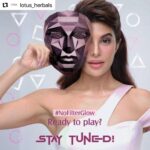 Jacqueline Fernandez Instagram - #Repost @lotus_herbals with @make_repost ・・・ Lotus Herbals and @jacquelinef143 have an exciting challenge coming your way! This one is going to make you fall in love with adventures all over again 🥰 Yes, that’s absolutely true! Would you like to play the game? ⏺🔼⏹ Can you guess what we have in store for you? Drop your answers in the comments below! 💟 #NoFilterGlow #newchallengealert #WhiteGlowAdvancedPinkGlowCreme #lotusherbals #whiteglow #JacquelineFernandez #contestalert #newcontestalert