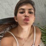 Jacqueline Fernandez Instagram – Hope you all had a magical day!! 💋💋
