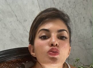 Jacqueline Fernandez Instagram - Hope you all had a magical day!! 💋💋