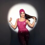 Jacqueline Fernandez Instagram - 💖 Dubai Dabangg vlog out now! #youtube