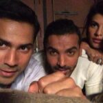 Jacqueline Fernandez Instagram - I just can’t caption this... sorry 🤣 #3yearsofdishoom @varundvn @thejohnabraham #rohitdhawan @nadiadwalagrandson